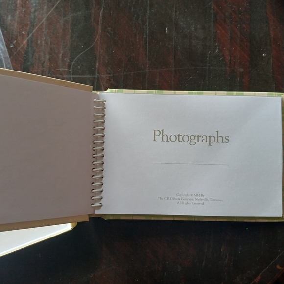 Vtg Winnie the Pooh Grandma's "Brag Book" Photo Album - Picture 2 of 8